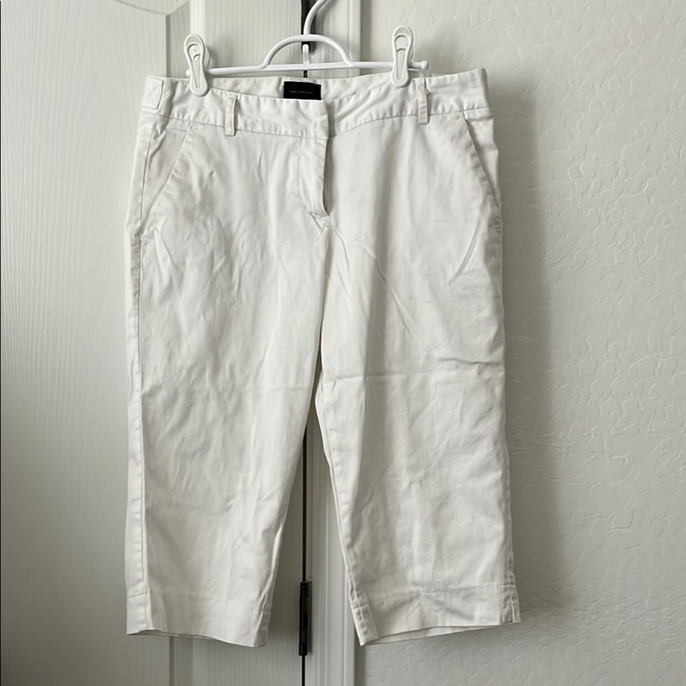 The Limited white capris size 10